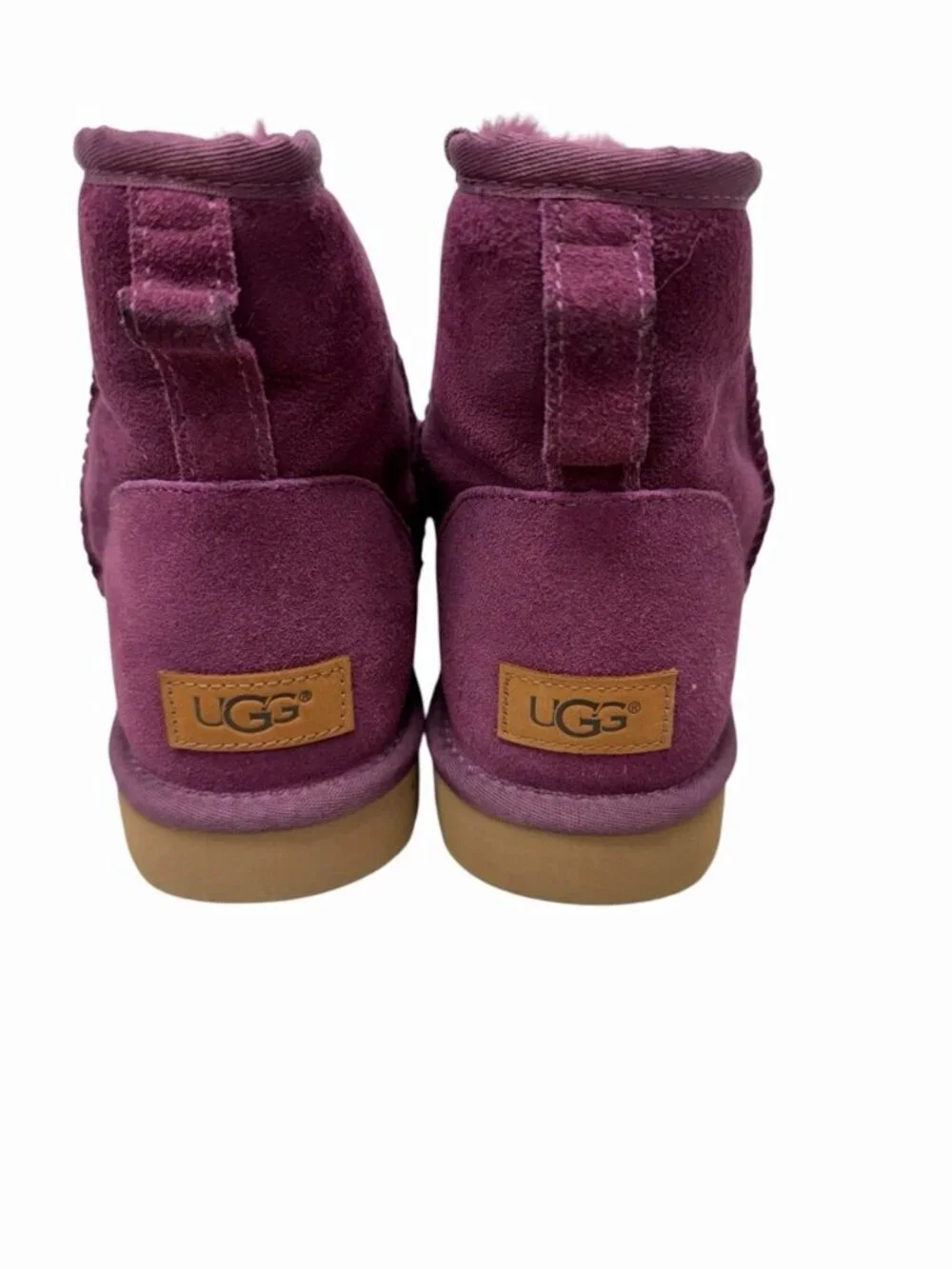 UGG new classic